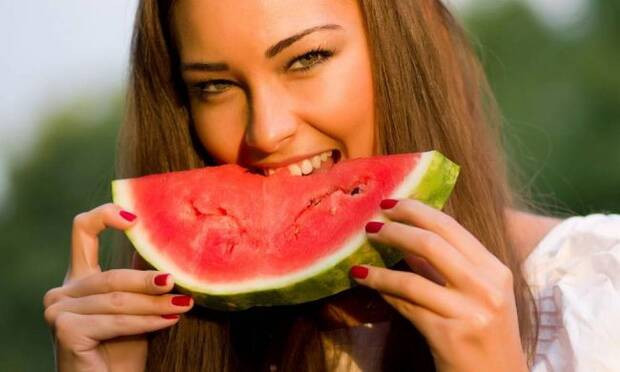 Karpuzu çekirdeğiyle yiyin çünkü...