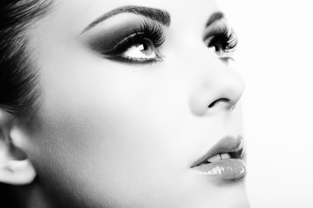 Yükselen trend: İpek kirpik uygulaması