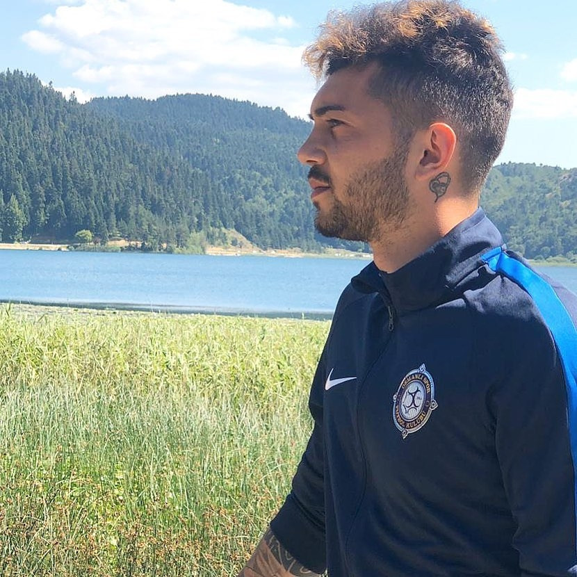 Beykan Şimşek: Ersun Yanal bize Kulüp şampiyonluk bekliyor, gençlere çok önem veremeyeceğim dedi