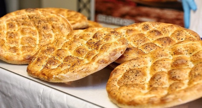 VALİ YERLİKAYADAN PİDE FİYATLARIYLA İLGİLİ AÇIKLAMA