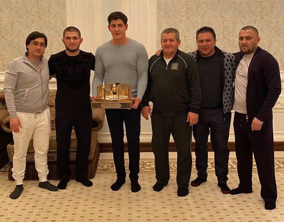 Khabib Nurmagomedova büyük şok Corona virüs... Khabib Nurmagomedova büyük şok Corona virüs...