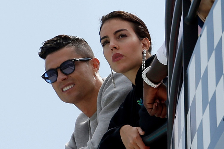 Ronaldonun sevgilisi Georgina Rodriguez de 7. Koğuştaki Mucize rüzgarına kapıldı