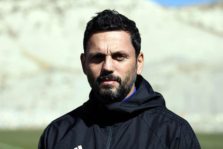 Son Dakika | Açıkladı: Fenerbahçenin aradığı teknik direktör benim