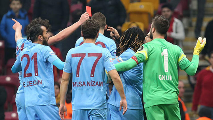 TRABZONSPOR AYRI BİR YERDE