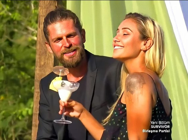 UMMADIĞIM BİR KİŞİ VEDA ETTİ