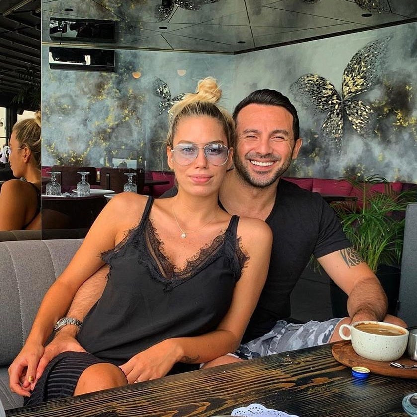 Asena Dursundan Ahmet Dursun itirafı: Beni tavuk pilavcıya götürdü