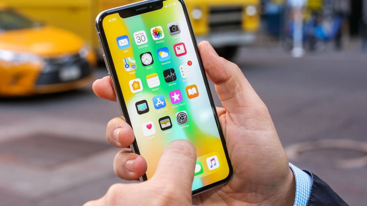 İşte iOS 14ü iPhonea indirmenin yolu