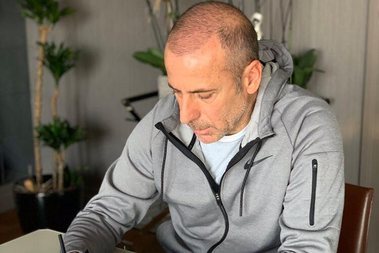 “ÖNEMLİ OLAN YERLİ VE YABANCI OYUNCU ARASINDAKİ REKABETİ ARTTIRMAK” “ÖNEMLİ OLAN YERLİ VE YABANCI OYUNCU ARASINDAKİ REKABETİ ARTTIRMAK”