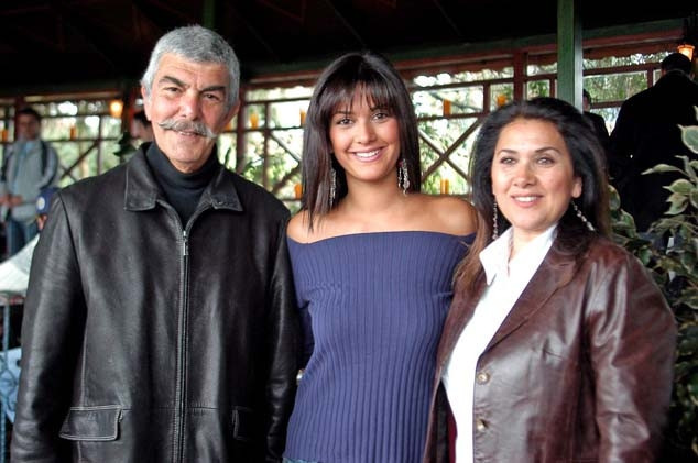 Tanju Korel - Bergüzar Korel