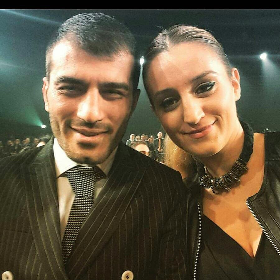 Ufuk Bayraktarın eşi Merve Bayraktardan şoke eden iddia Kendi yatağımda aldatıldım Ufuk Bayraktarın eşi Merve Bayraktardan şoke eden iddia Kendi yatağımda aldatıldım