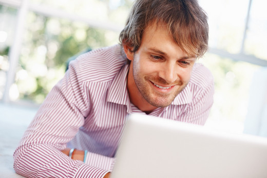 İnternette aşk başka mıdır