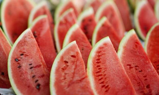 Karpuzu çekirdeğiyle yiyin çünkü...