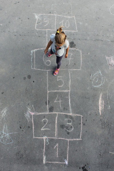 İnternette uzuneşek oynayan nesil