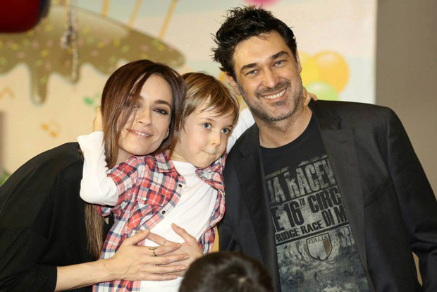 Hayranlarıyla evlenmiş 6 ünlü isim