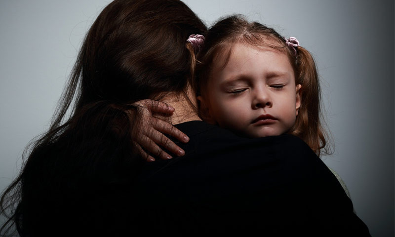 Çocuklarda işitme kaybı belirtileri nelerdir