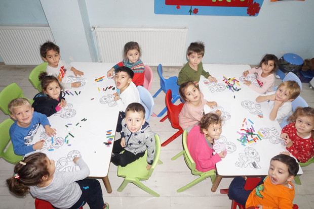 Mavi Bebeğim diyor ki “Arkadaşlık sihirlidir”