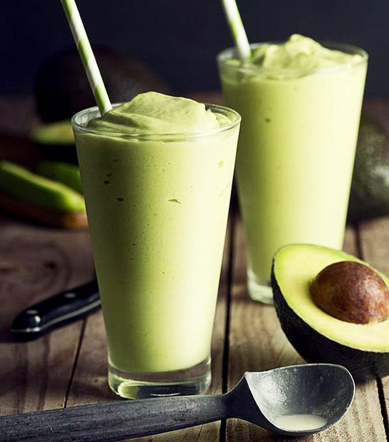 Metabolizmanızı hızlandıracak 4 avokadolu smoothie