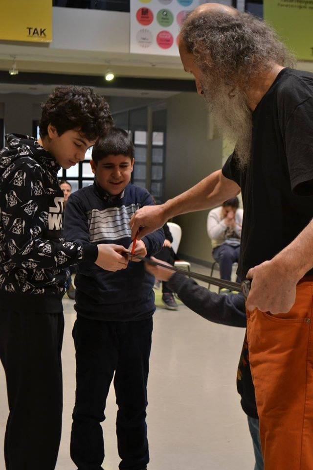 Başka dünyaların ustaları geliyor