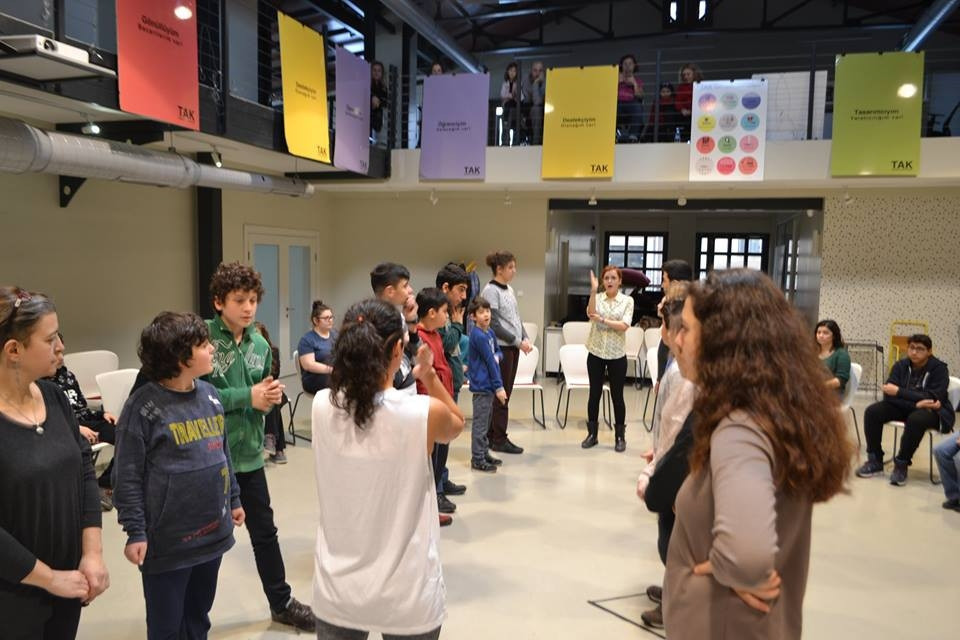 Başka dünyaların ustaları geliyor