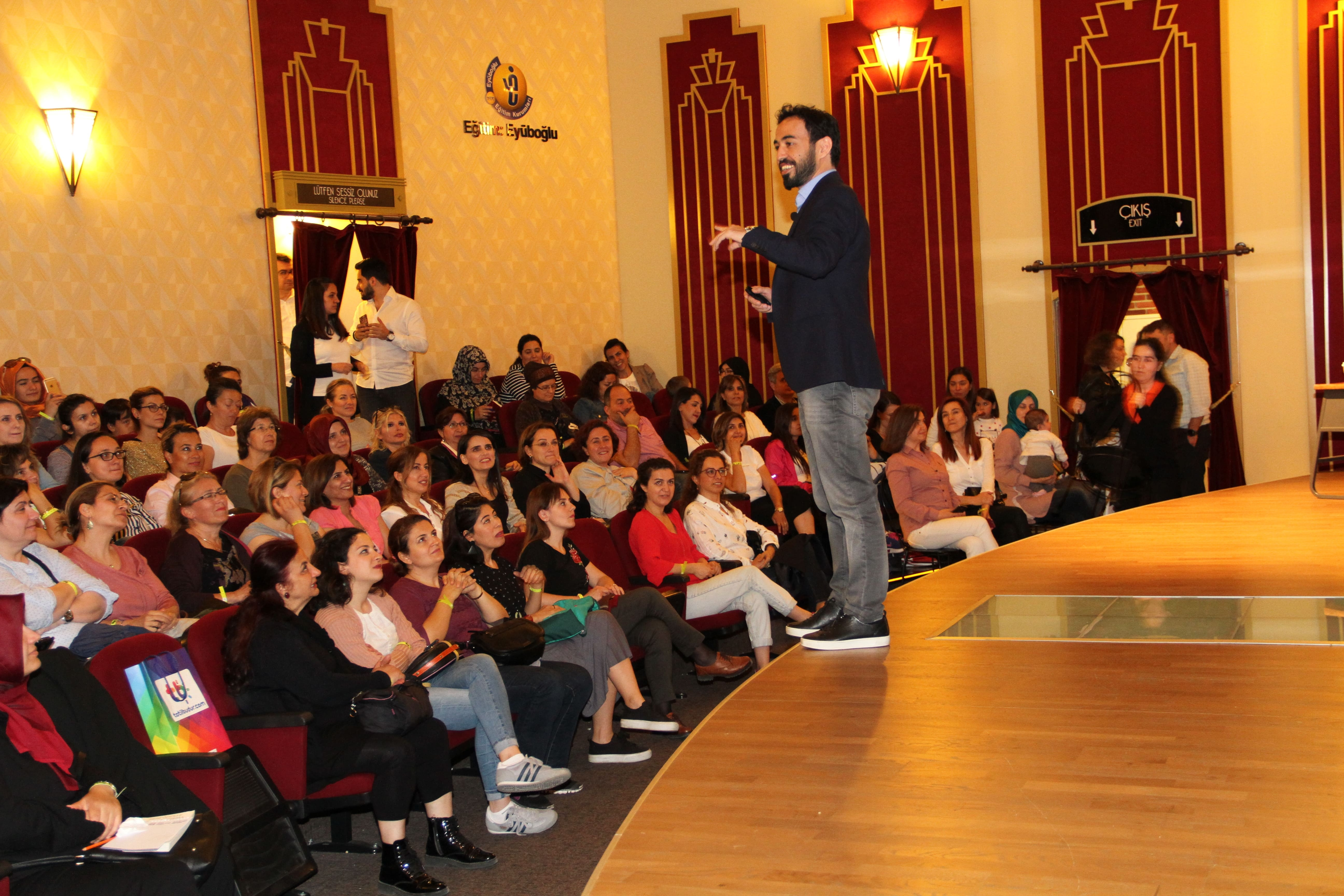 Dr. Özgür Bolat’tan mutlu çocuk yetiştirmenin sırları