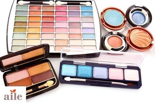 Makyaj malzemesi-Parfüm-Bakım Ürünleri