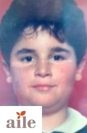 Ünlülerin Çocukluk Halleri
