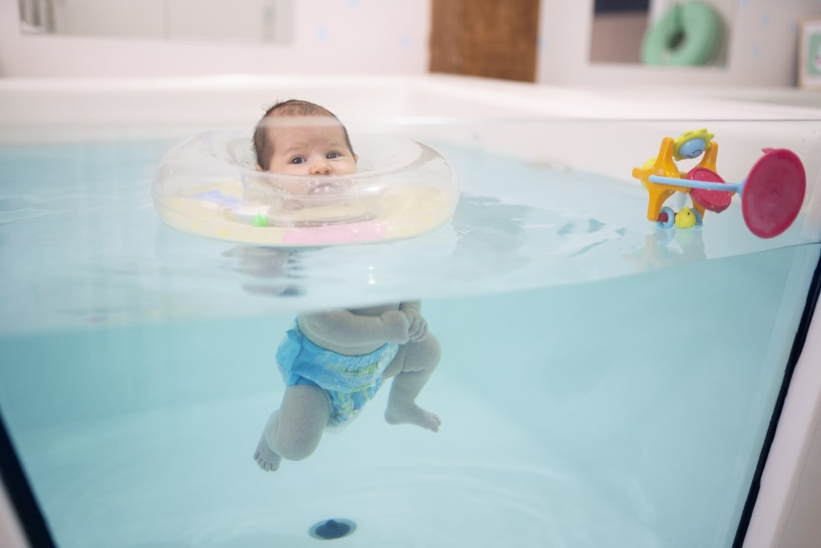 Bebeğinizin sağlığı için spa ve bebek masajı