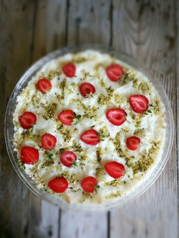 Güllaç nasıl yapılır Güllaç tarifi (Resimli anlatım) Güllaç nasıl yapılır Güllaç tarifi (Resimli anlatım)