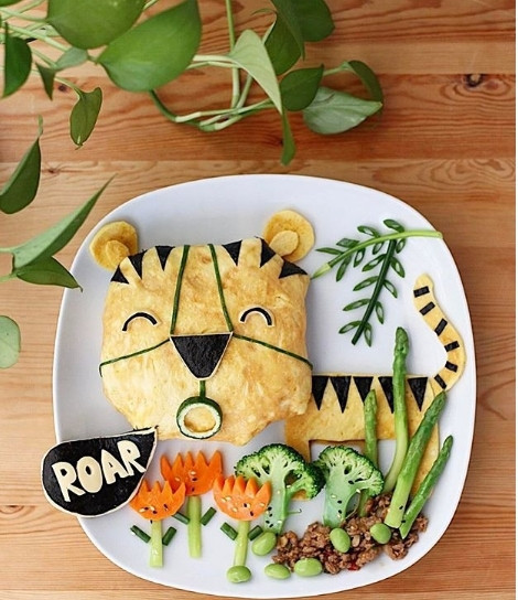 Çocuklarına yemeği sevdirmek için yola çıktı... O şimdi fenomen