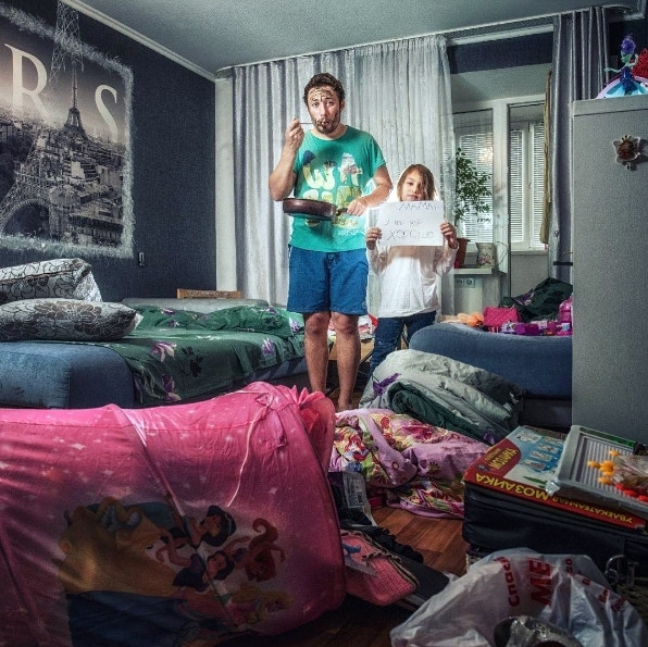 İşe gittiğinde aklı evde kalan anneye, baba ve kızından komik fotoğraflı cevaplar