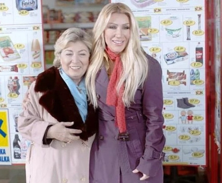 Seda Sayan ve annesi Ayşe Gürsaçar