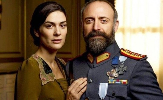 VATANIM SENSİN / AZİZE VE CEVDET
