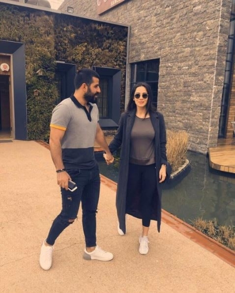 Merve Sevi - Çalkan Algün