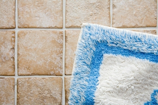 4- Banyo paspasları kullanın