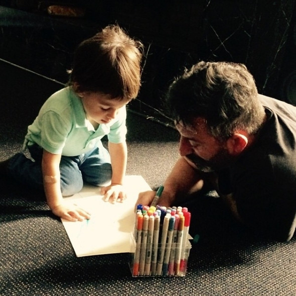 Cem Yılmaz ve oğlu Kemal sosyal medyayı sallıyor