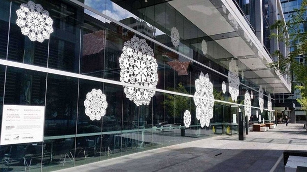 Dantel artık sokak sanatının gözdesi