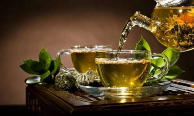 Sonbahar hastalıklarından şifalı çaylar ile korunun