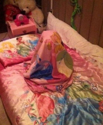 Saklanmayı pek beceremeyen 19 çocuk