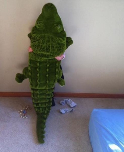 Saklanmayı pek beceremeyen 19 çocuk