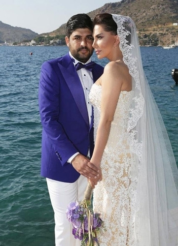 Ünlülerin gelin saçı modelleri
