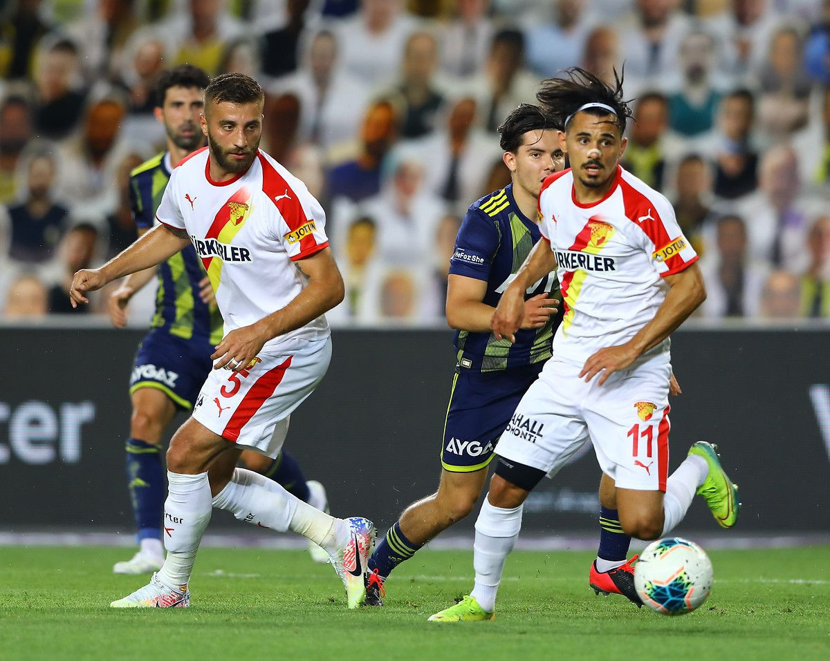 Yedeklerde altyapıdan 3 isim