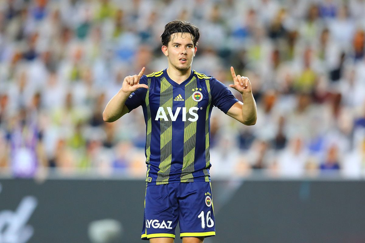 Son Dakika | Fenerbahçede Ferdi Kadıoğlu yıldızlaştı, sosyal medya yıkıldı