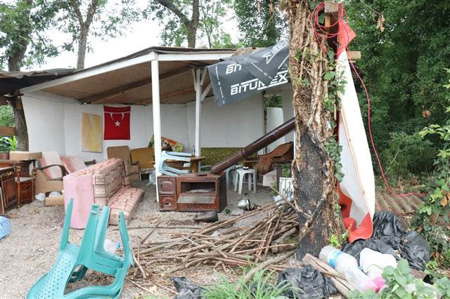 Sakaryadaki fabrikanın içi ve çevresinde oluşan hasarın boyutu gün yüzüne çıkmaya başlıyor