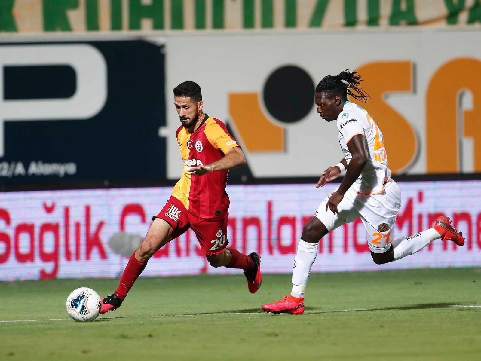 Alanyaspor - Galatasaray maçından fotoğraflar