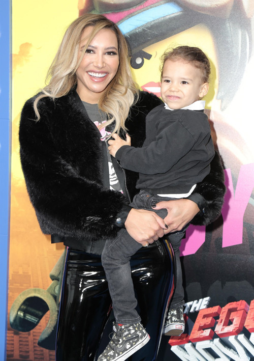 OĞLU HER ŞEYİ GÖRMÜŞ