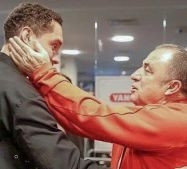 Galatasarayda transfer krizi Arabasına bile el koyuldu...