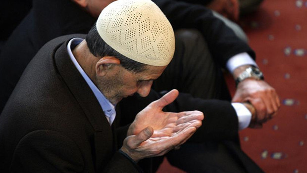 Hacet namazı ne zaman kılınır İşte Diyanet bilgisi