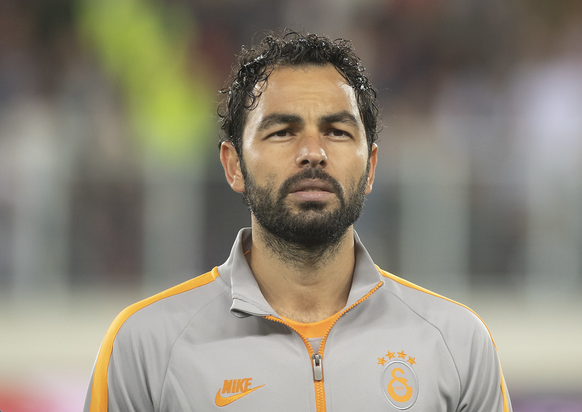 BENİM İÇİN BİR ONURDU