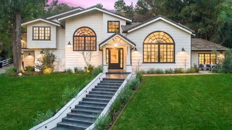 4.95 MİLYON DOLAR ÖDEDİ