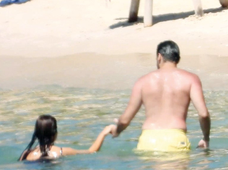 Yeni bir aşk mı Hilal Altınbilek ve Gurur Aydoğan el ele...